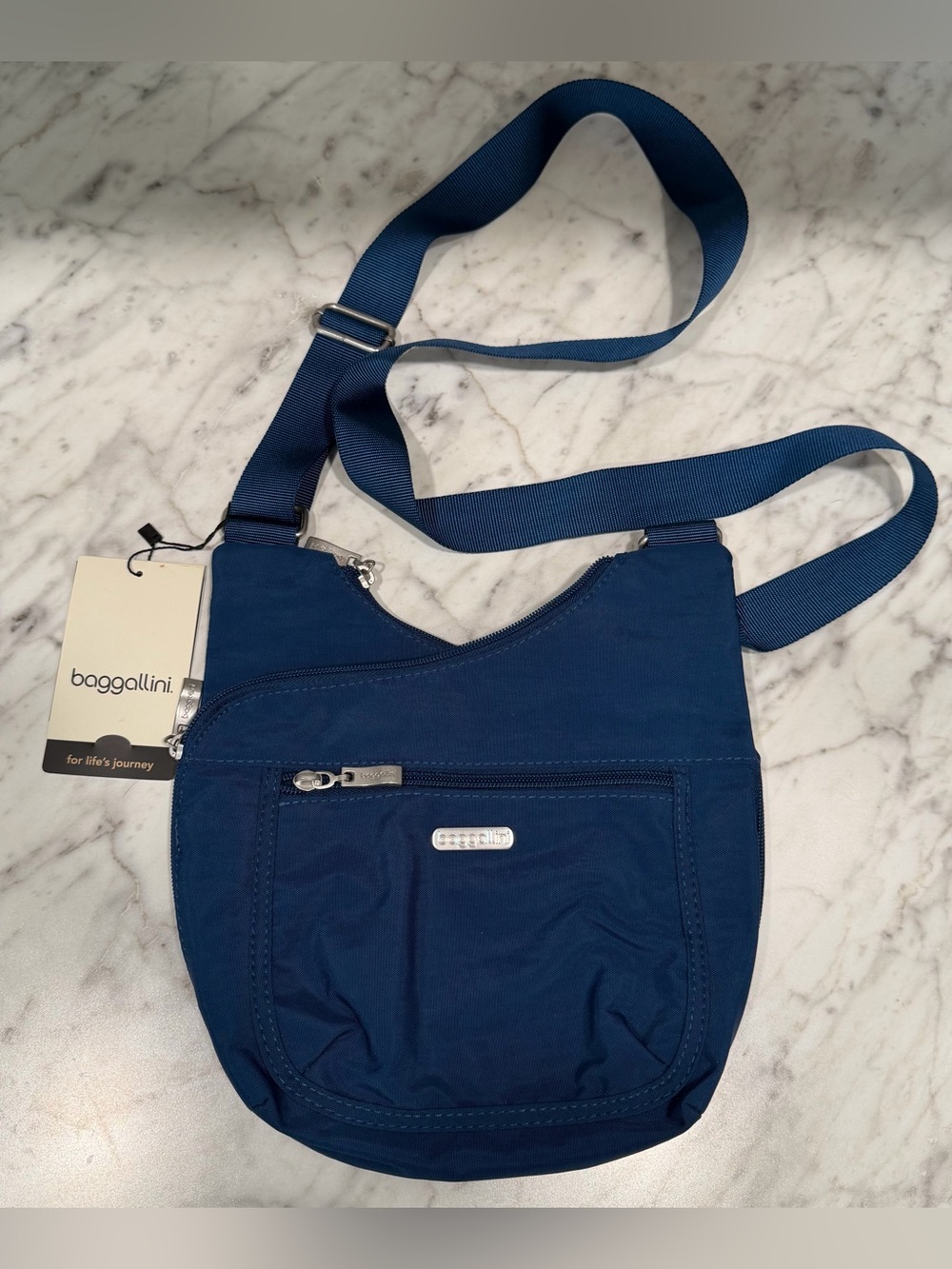 Baggallini Pocket Crossover Crossbody Navy Blue Adjustable Travel Bag Preppy NWT